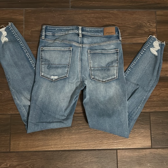 American Eagle crop jeans - Picture 5 of 9